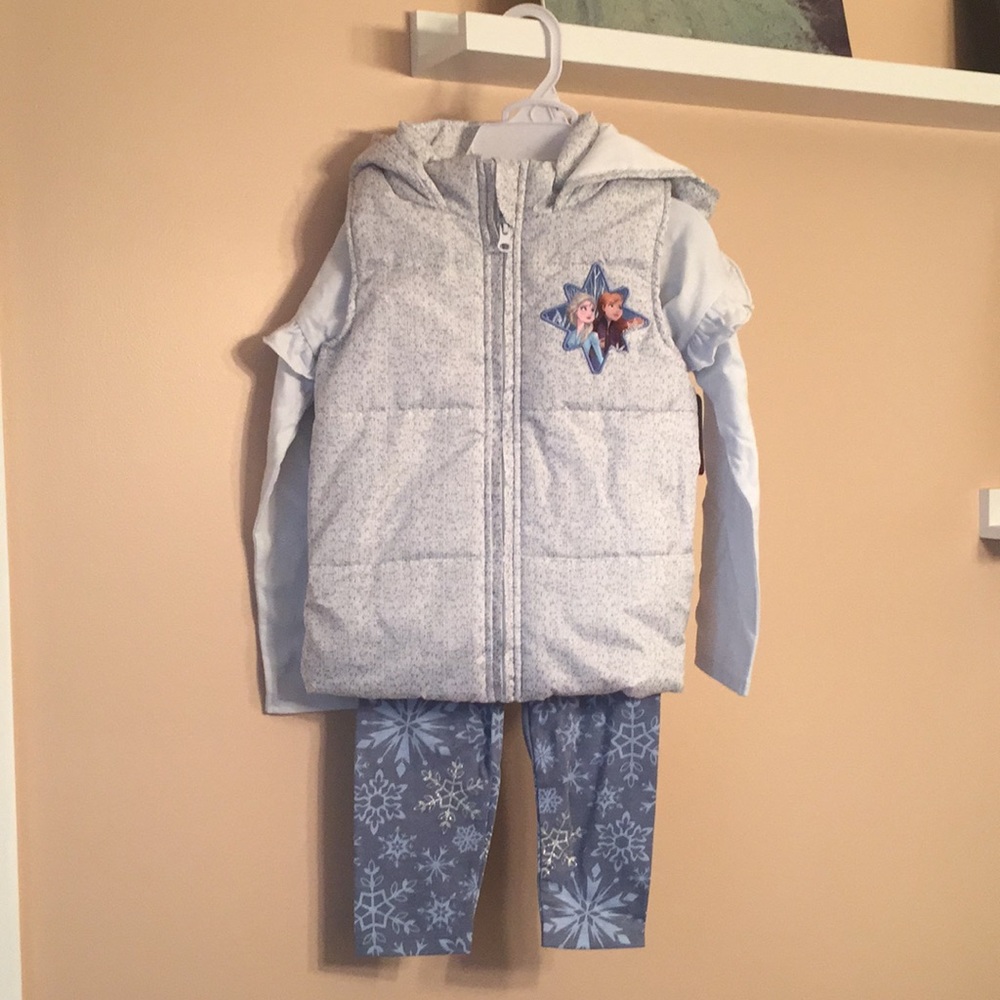 Disney Frozen II Three Piece Set
